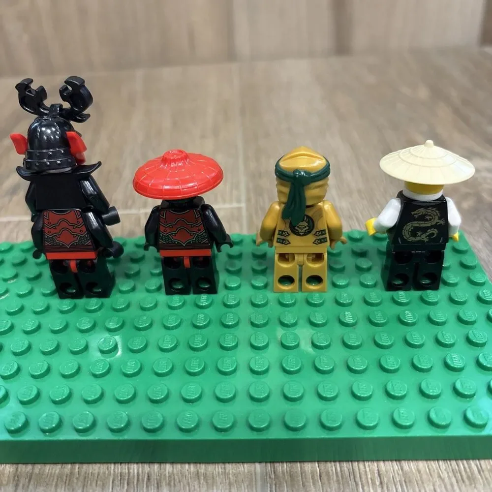 Lego Ninjago 71702 Minifigs Golden Ninja Lloyd, Wu, General Kozu, Stone Warrior - Picture 2 of 7